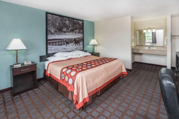 Hotel-7-Inn-Paducah-Single-Bed-Room-3